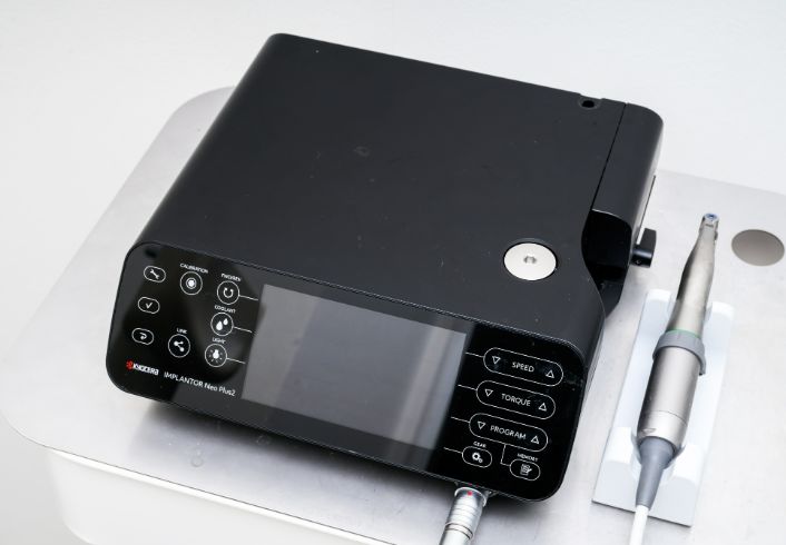 インプランター