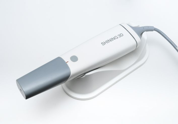 口腔内スキャナ